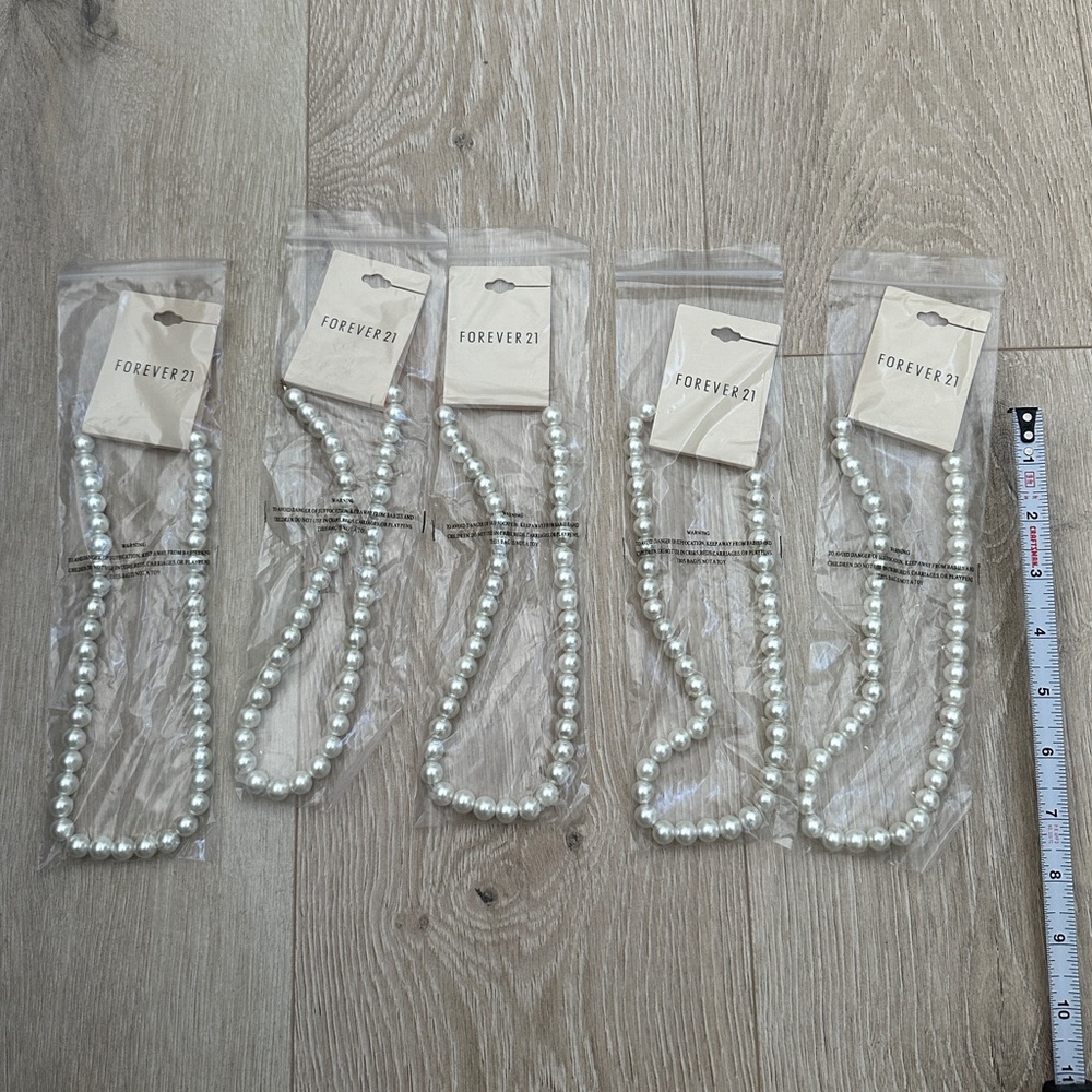 (5) Forever 21 Beaded Cream Necklaces